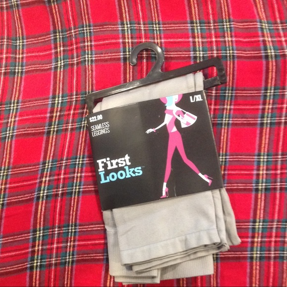 First Look Seamless Leggings - Picture 2 of 2